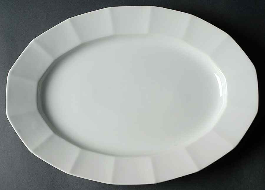 White Diamant 15" Oval Serving Platter by Hutschenreuther-1