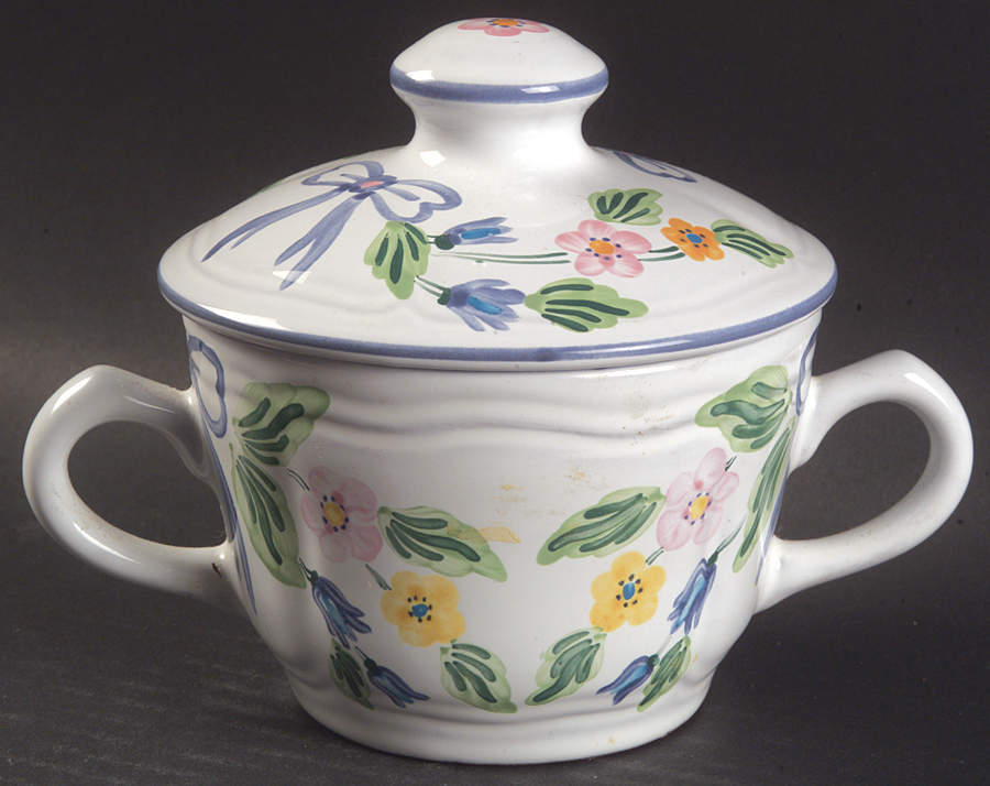 Bow Sugar Bowl & Lid by Herend Village-1