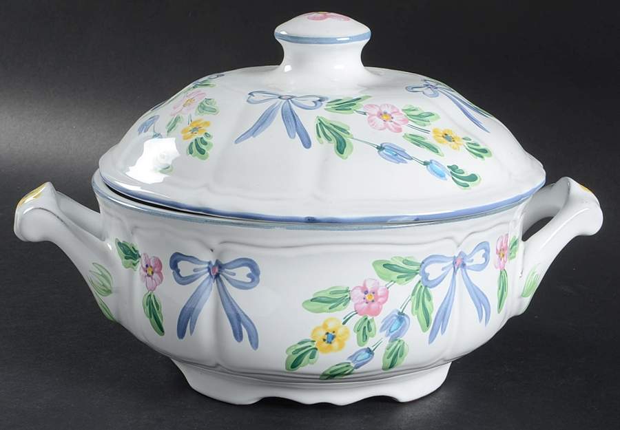 Bow Round Covered Vegetable by Herend Village-1