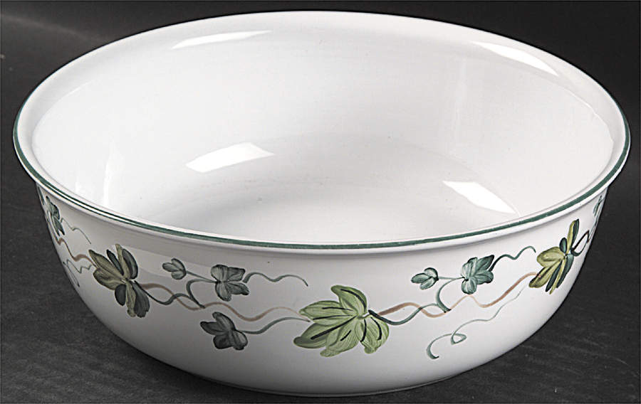 Ivy 9" Round Vegetable Bowl by Herend Village-1