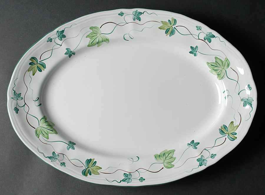 Ivy 16" Oval Serving Platter by Herend Village-1