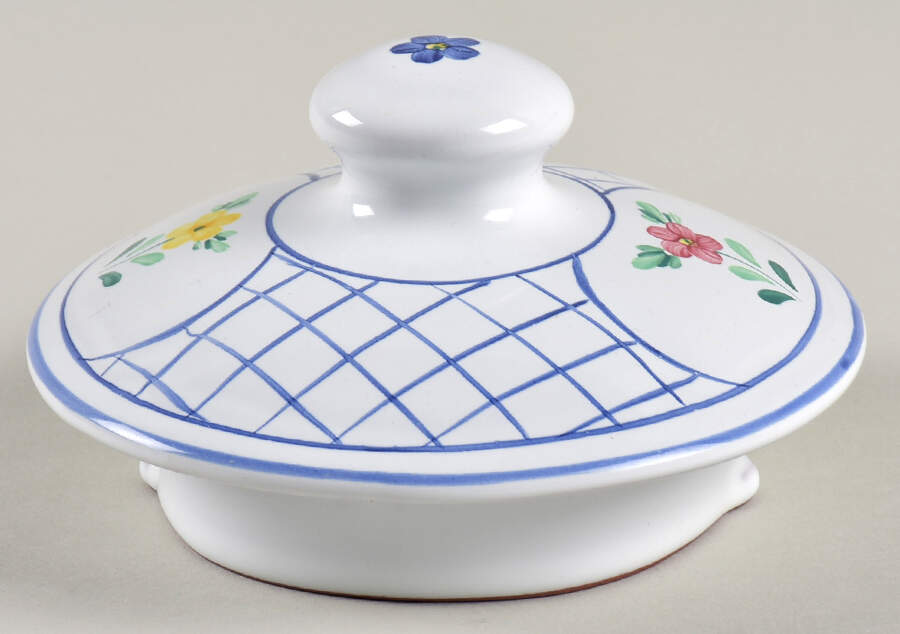 Lattice Hill Lid for Teapot by Herend Village-1