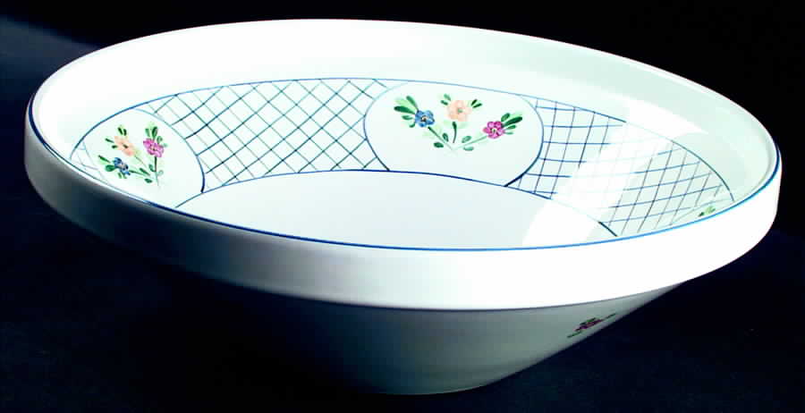 Lattice Hill 14" Large Salad Serving Bowl by Herend Village-1