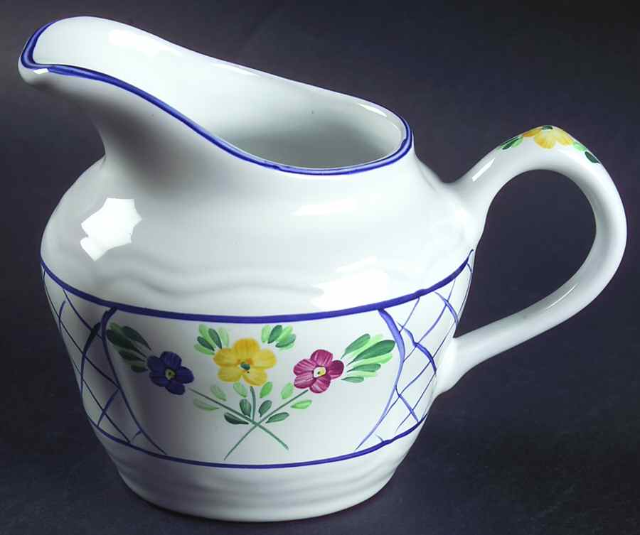 Lattice Hill Creamer by Herend Village-1