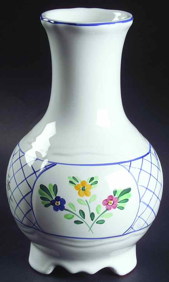 Lattice Hill 7" Vase by Herend Village-1