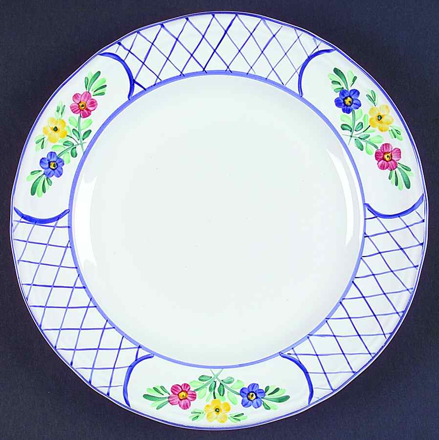 Lattice Hill Salad Plate by Herend Village-1