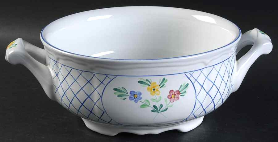 Lattice Hill Round Vegetable No Lid by Herend Village-1