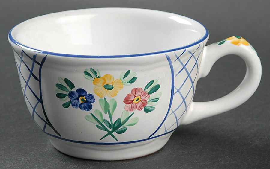 Lattice Hill Flat Cup by Herend Village-1