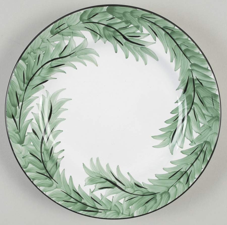 Old Fashioned Christmas Salad Plate by Herend Village-1