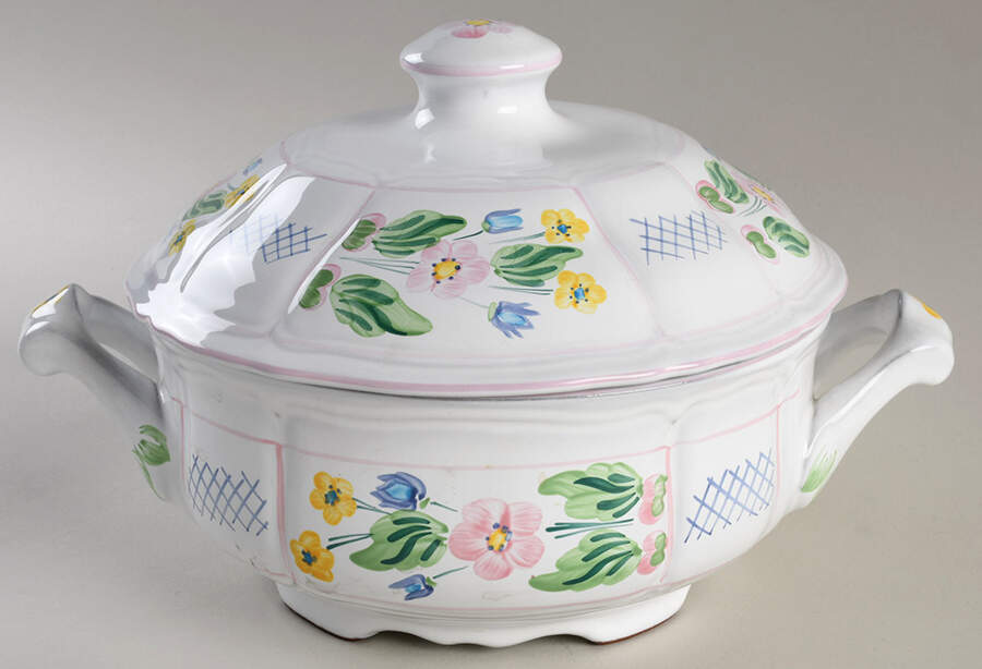 Trellis Round Covered Vegetable by Herend Village-1