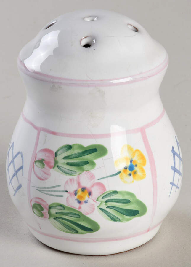 Trellis Pepper Shaker by Herend Village-1