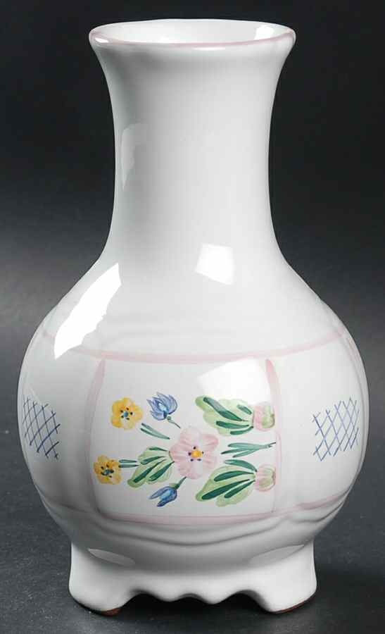 Trellis 7" Vase by Herend Village-1
