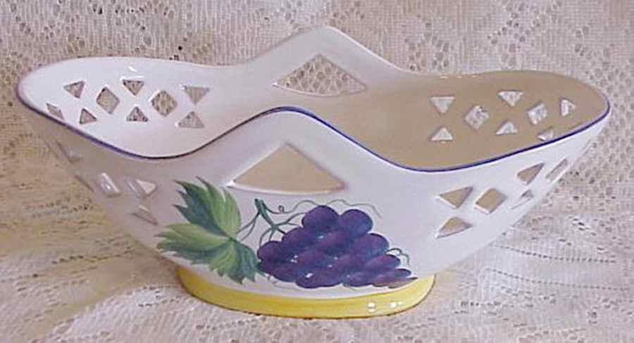Village Vineyard 11" Pierced Oval Bowl by Herend Village-1
