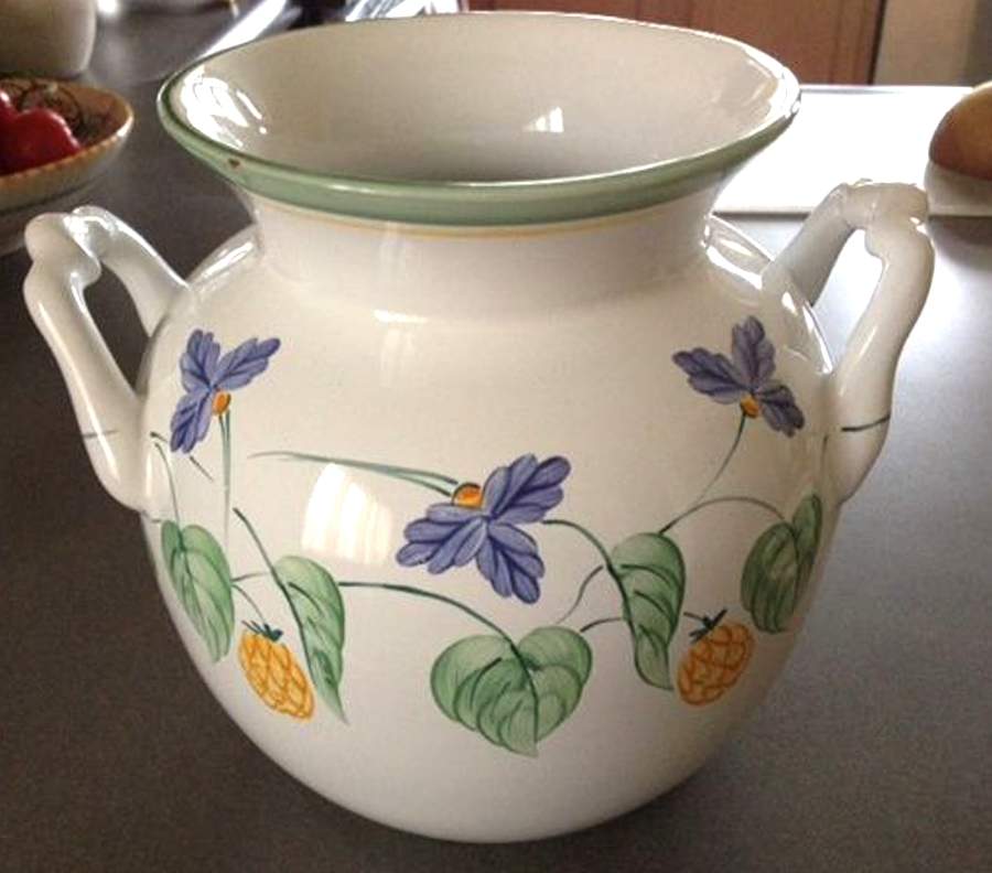 Wildflower Medium Cachepot by Herend Village-1