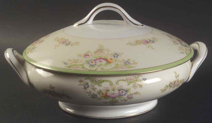 Hir73 Round Covered Vegetable by Hira China-1