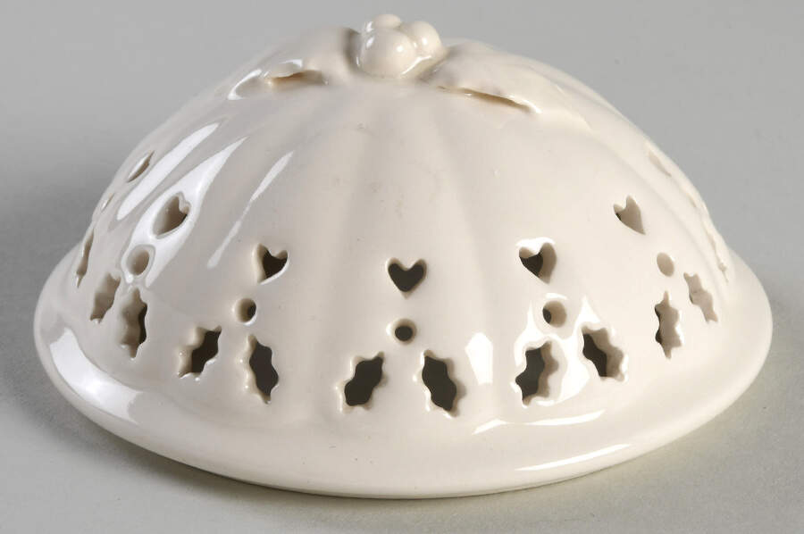 Creamware Pierced Lid for Potpourri Jar by Hartley Greens-1