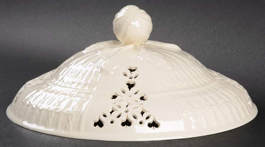 Creamware Pierced Lid for Round Vegetable by Hartley Greens-1