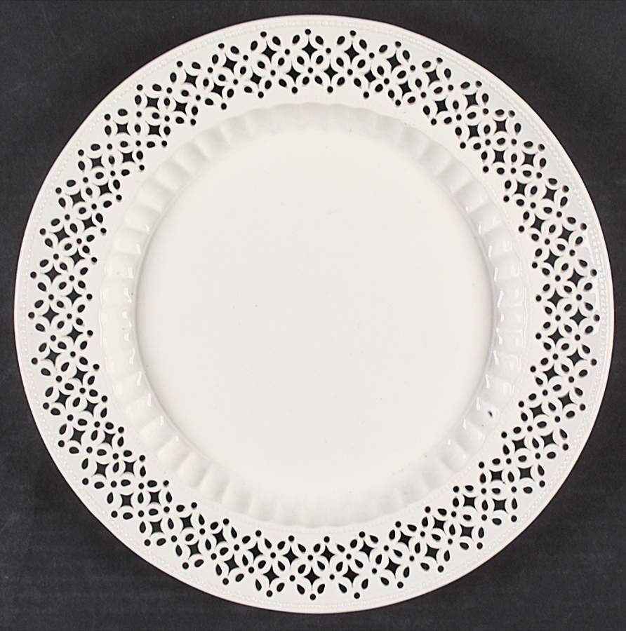 Creamware Pierced Dinner Plate by Hartley Greens-1