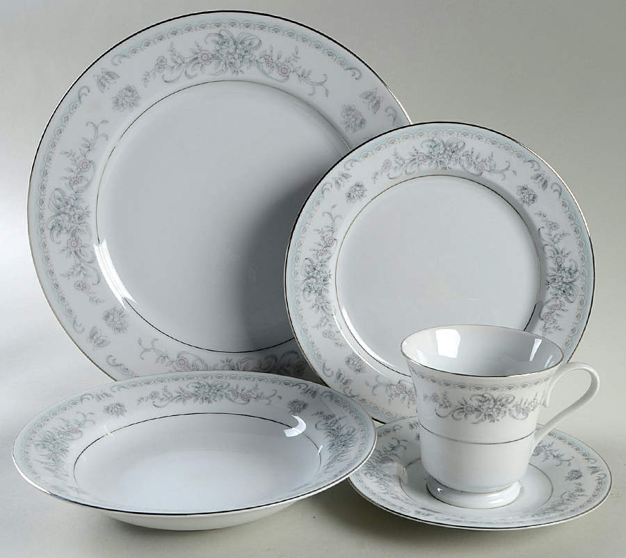 Misty Blue 5 Piece Place Setting by Home Beautiful-1