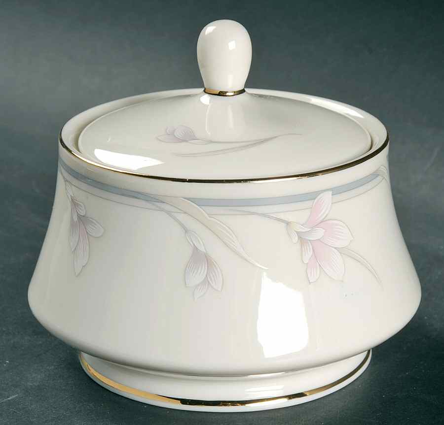 Sweetly Sugar Bowl & Lid by Home Beautiful-1