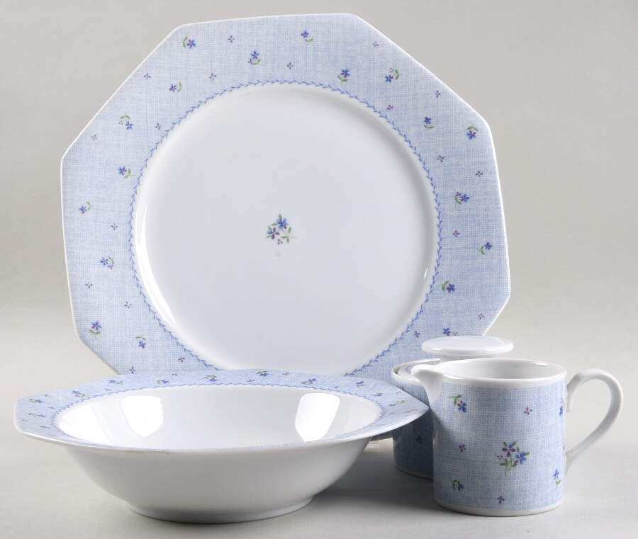 Village Inn 5 Piece Hostess Set by Home Beautiful-1