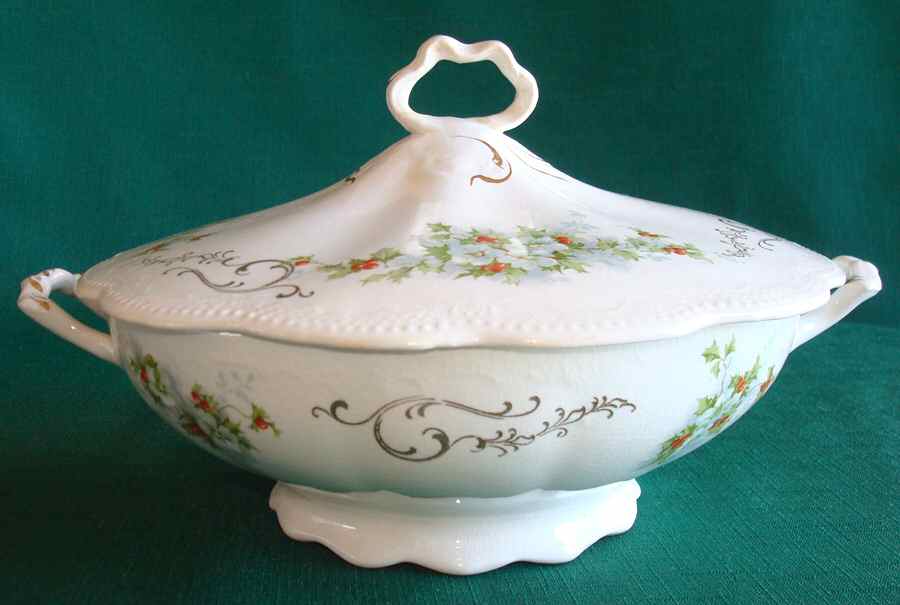 AX63 Round Covered Vegetable by Homer Laughlin -1