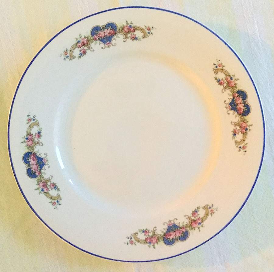 HLC735 Luncheon Plate by Homer Laughlin -1