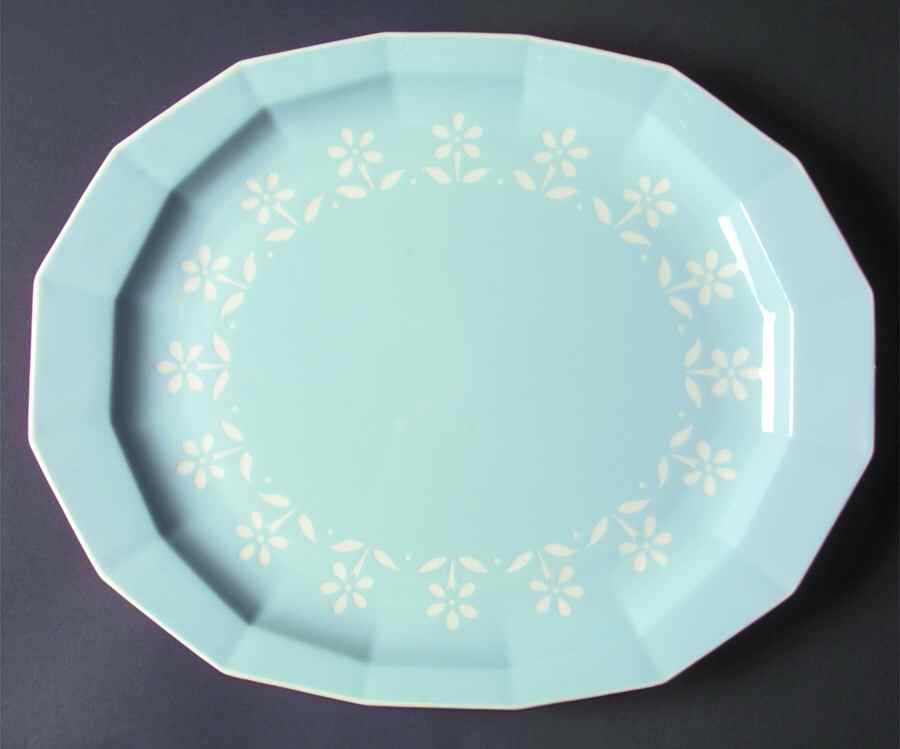 Petit Fleurs (Multisided Edge) 13" Oval Serving Platter by Harker-1