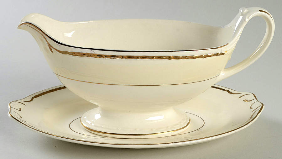 G3486 Gravy Boat & Underplate/Relish by Homer Laughlin -1