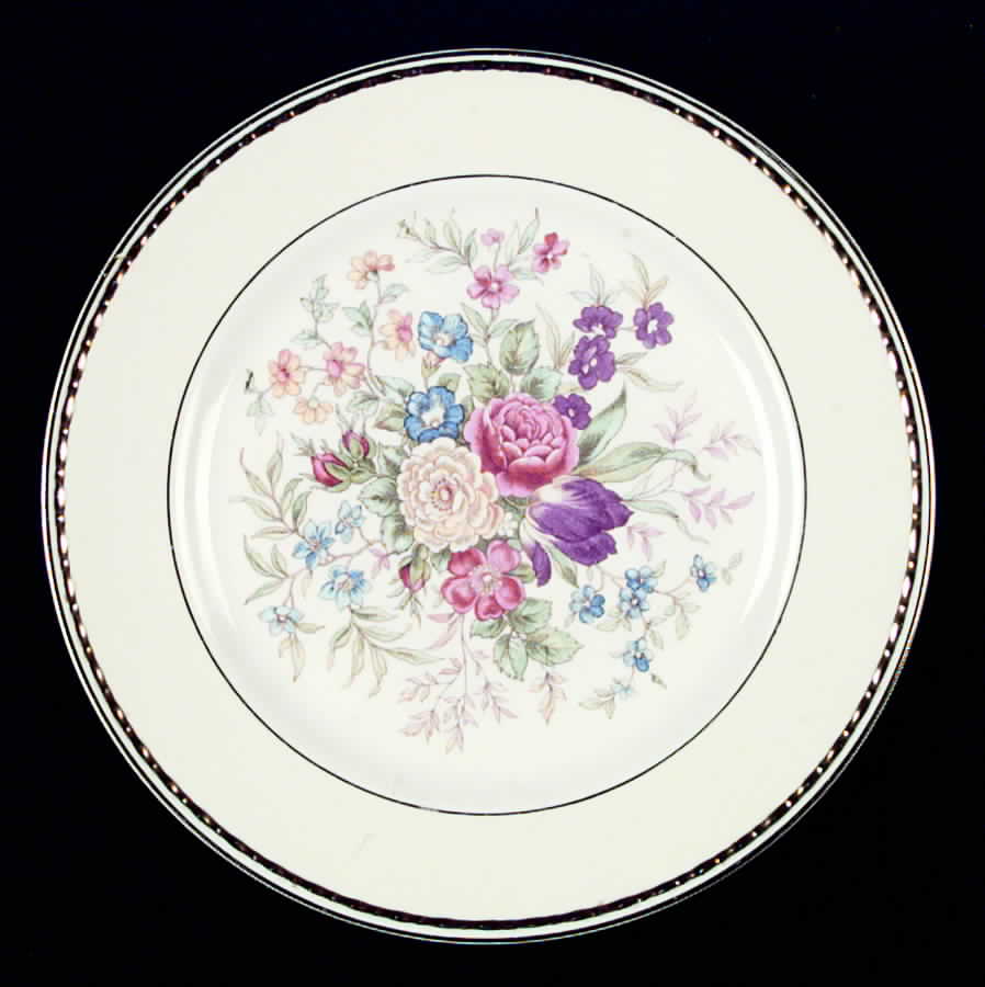 HLC742 Luncheon Plate by Homer Laughlin -1