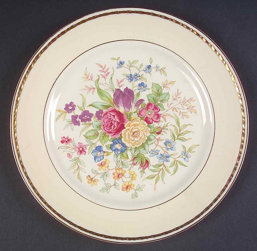 HLC742 Dinner Plate by Homer Laughlin -1