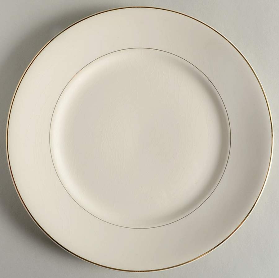 K6906 Dinner Plate by Homer Laughlin -1