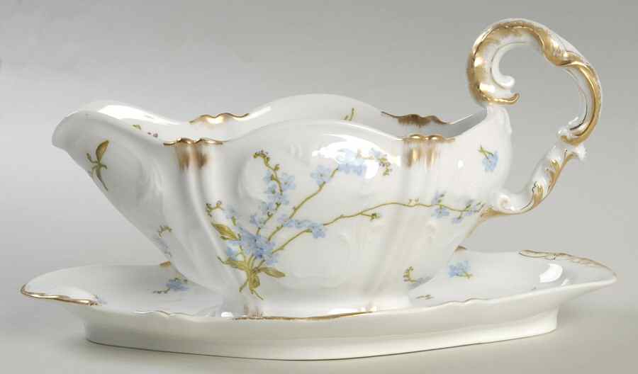 H2832 Gravy Boat & Underplate by Haviland-1
