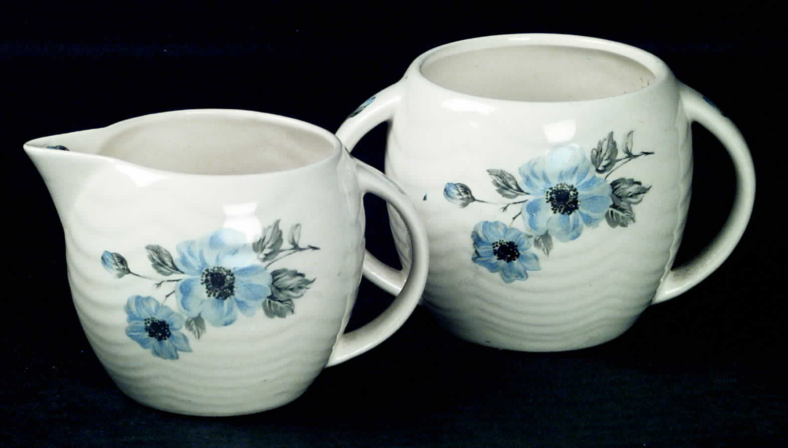 Gascon Creamer by Homer Laughlin -1