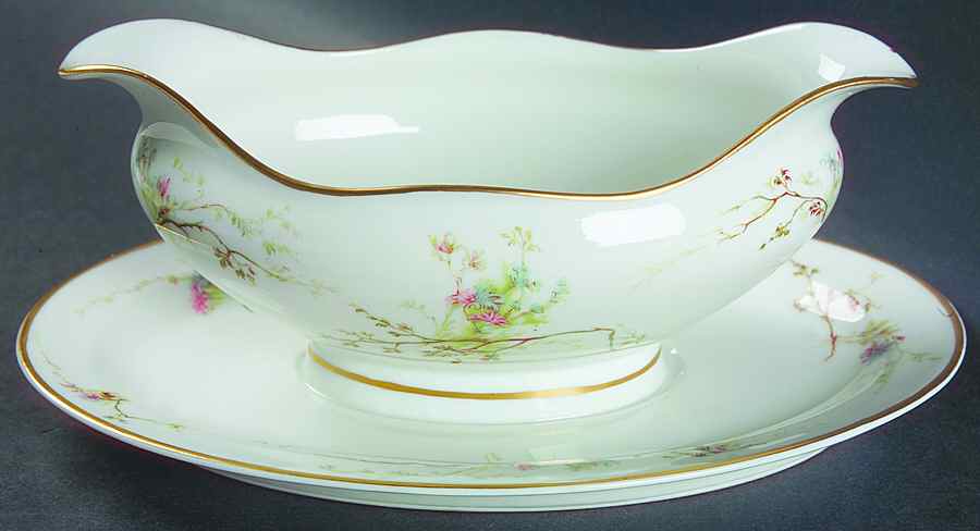 Schleiger 903 Gravy Boat with Attached Underplate by Haviland-1