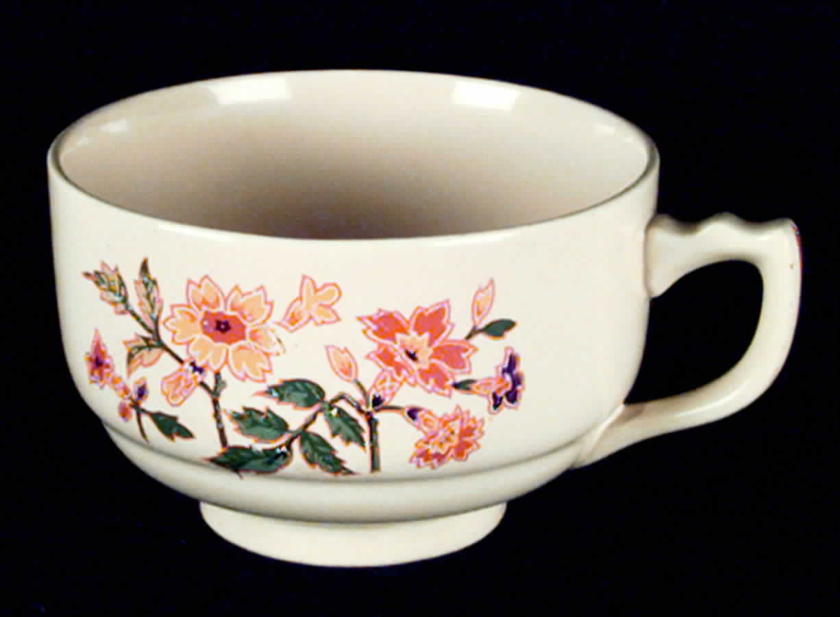 Columbine Footed Cup by Homer Laughlin -1