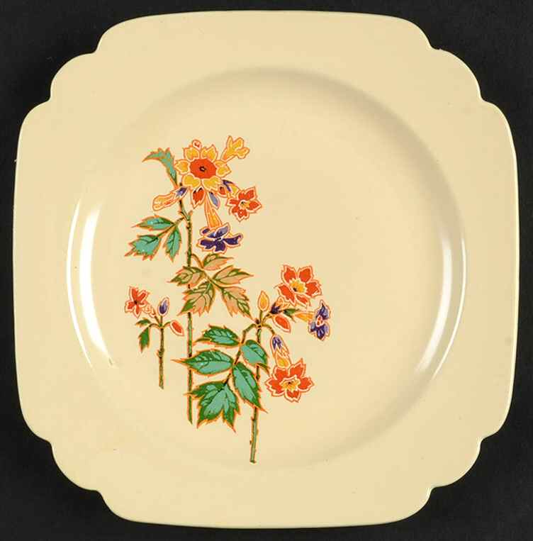Columbine Dessert/Pie Plate by Homer Laughlin -1