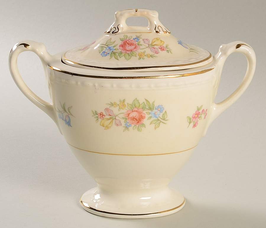G3453 Sugar Bowl & Lid by Homer Laughlin -1