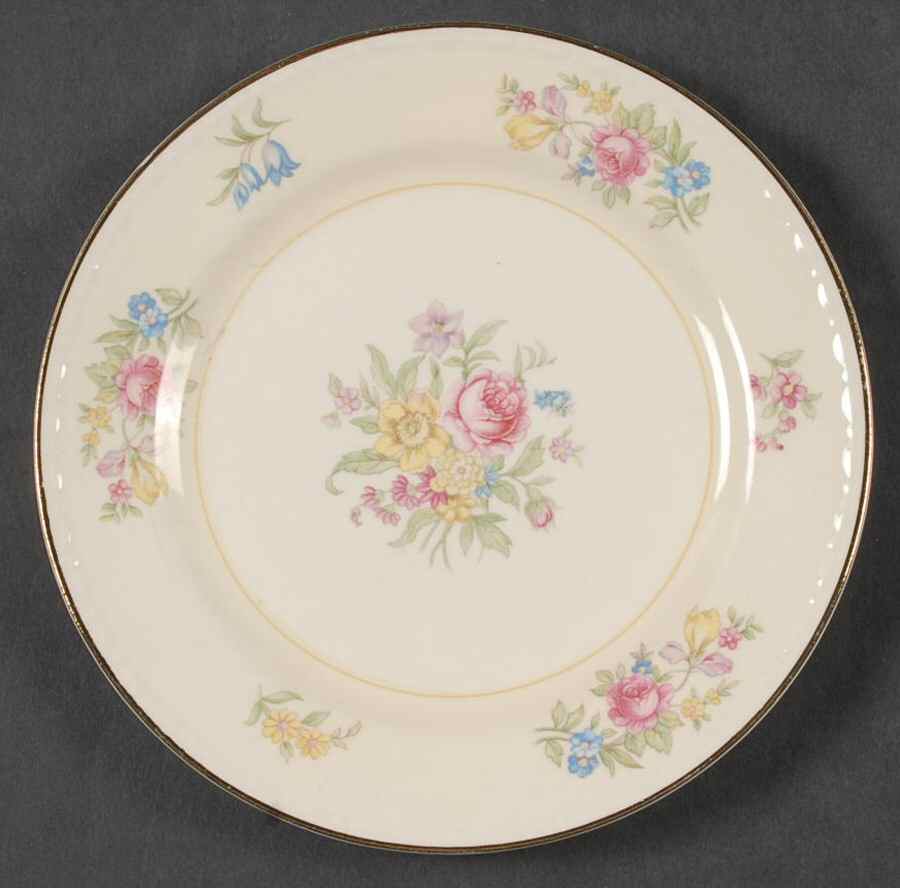 G3453 Bread & Butter Plate by Homer Laughlin -1