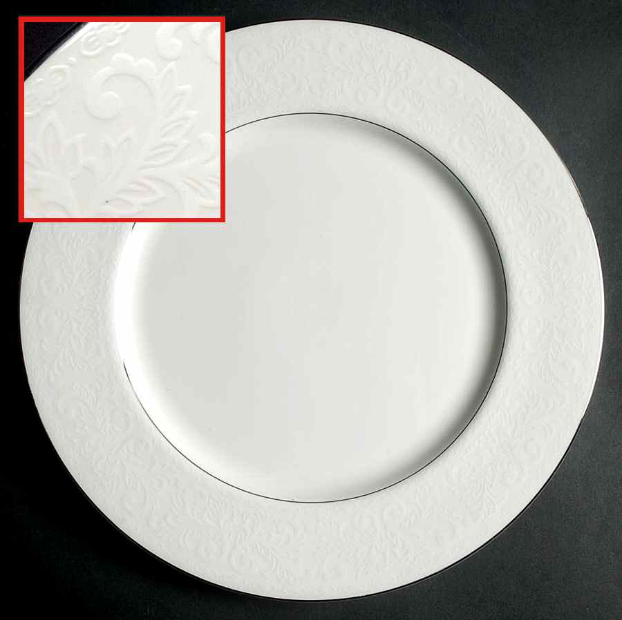 Chantilly Dinner Plate by Hallmark-1