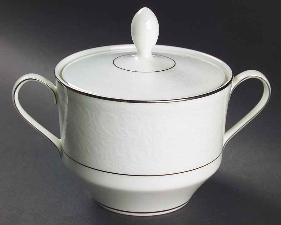 Chantilly Sugar Bowl & Lid by Hallmark-1