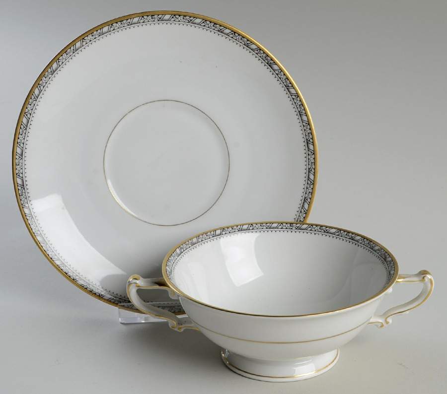 HC508 Footed Cream Soup Bowl & Saucer Set by Heinrich - H&C-1