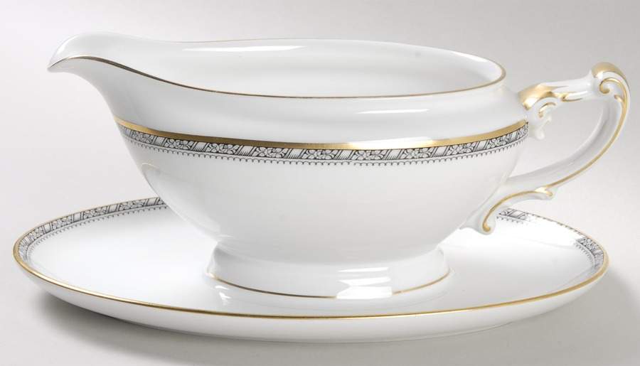 HC508 Gravy Boat with Attached Underplate by Heinrich - H&C-1