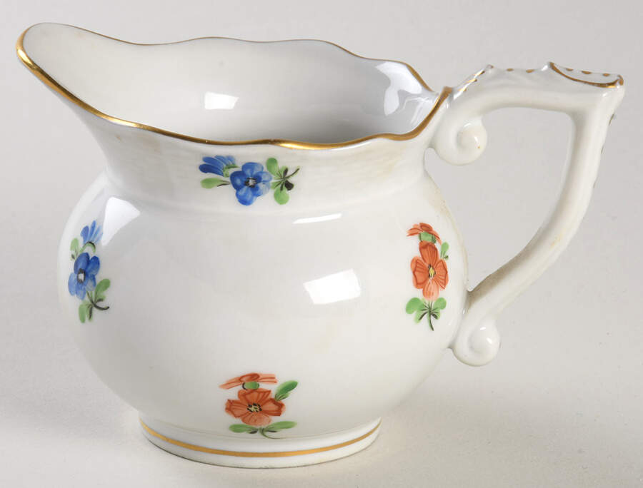 HER10 Mini Creamer by Herend-1