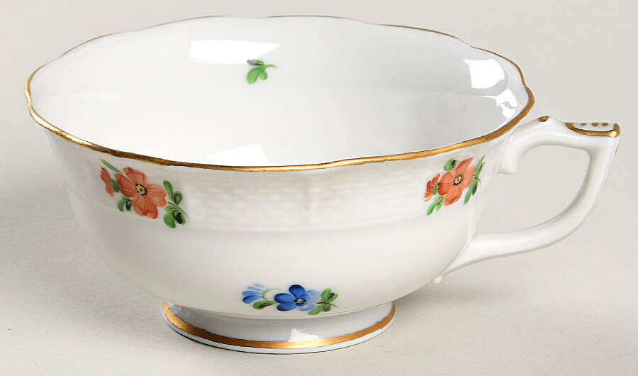 HER10 Footed Cup by Herend-1