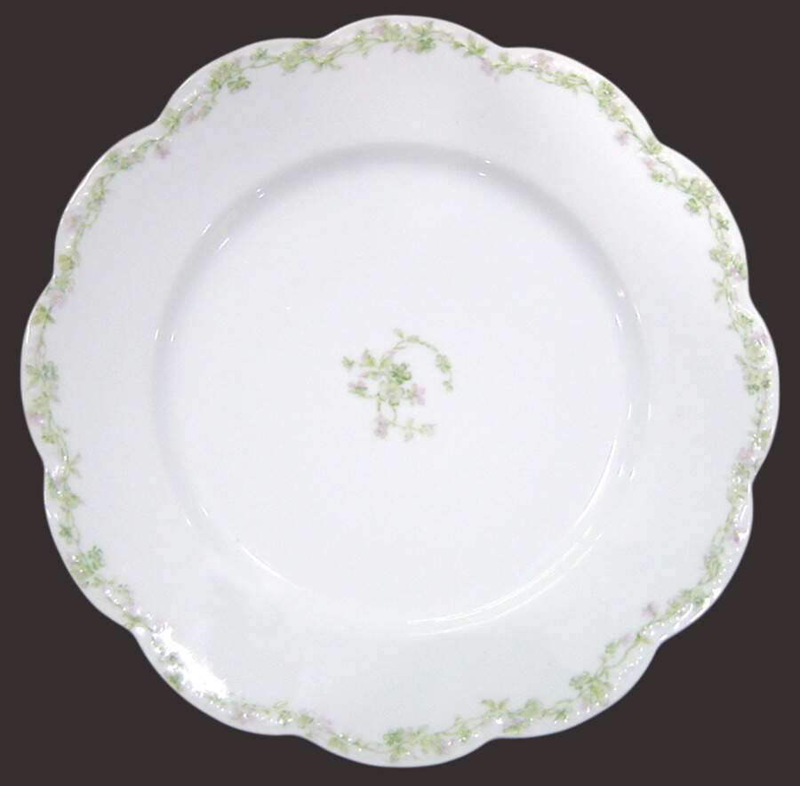 Schleiger 983a Dinner Plate by Haviland-1