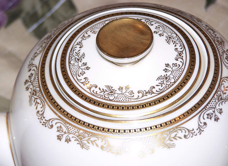 16959 Teapot & Lid by Heinrich - H&C-1