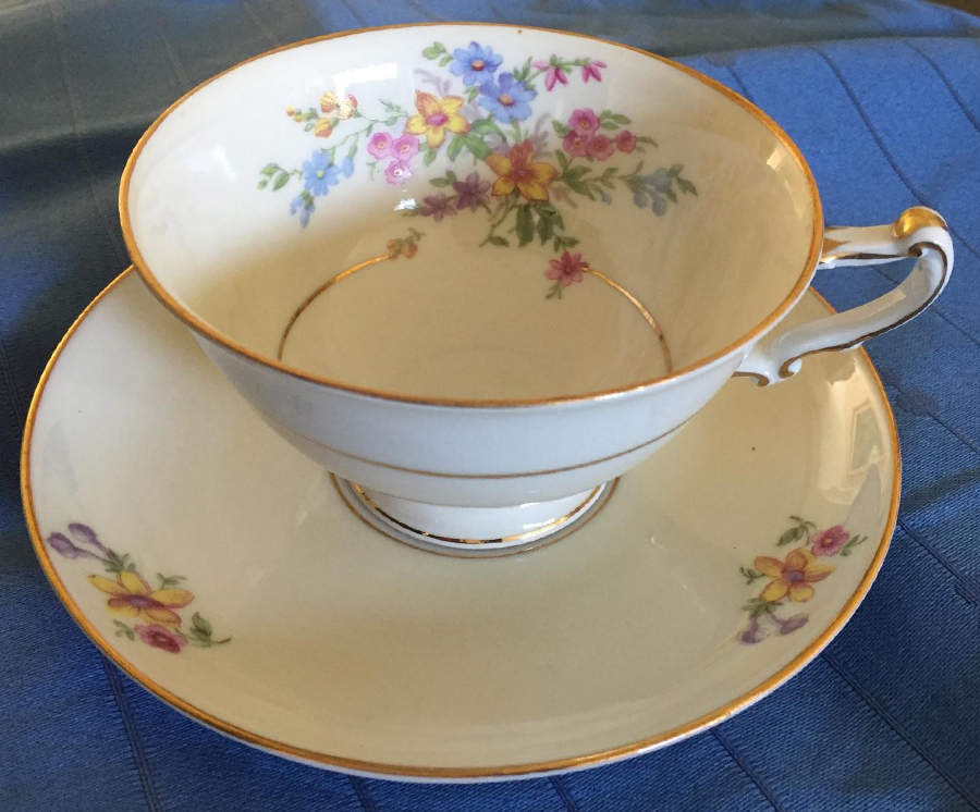 74376 Footed Cup & Saucer Set by Heinrich - H&C-1