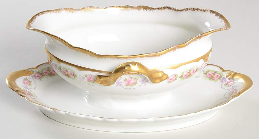 Schleiger 1256 Gravy Boat with Attached Underplate by Haviland-1