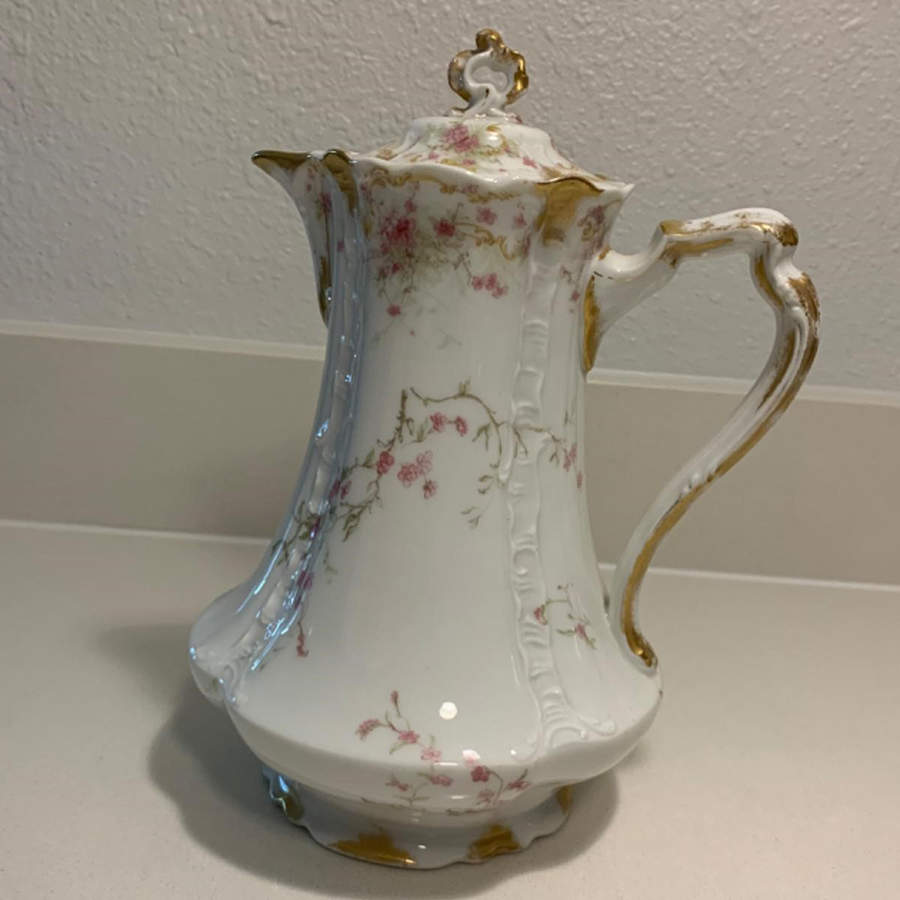 H642 Chocolate Pot & Lid by Haviland-1